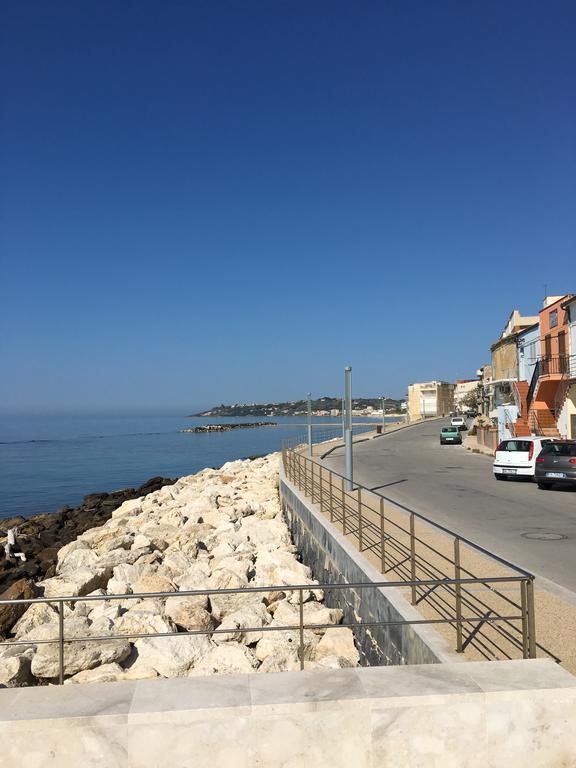 Appartamento Mare Blu 夏卡 外观 照片